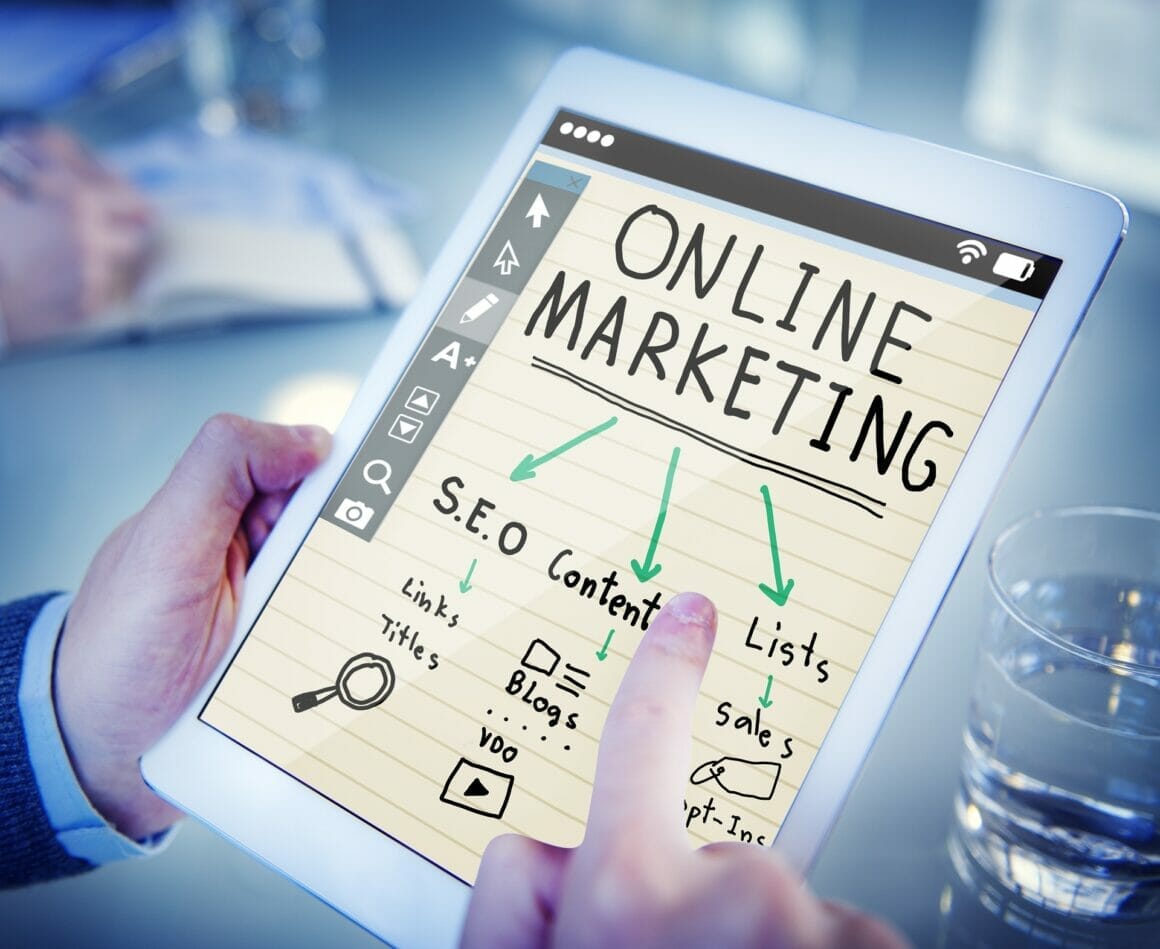 Komponen Dalam Membangun Strategi Marketing
